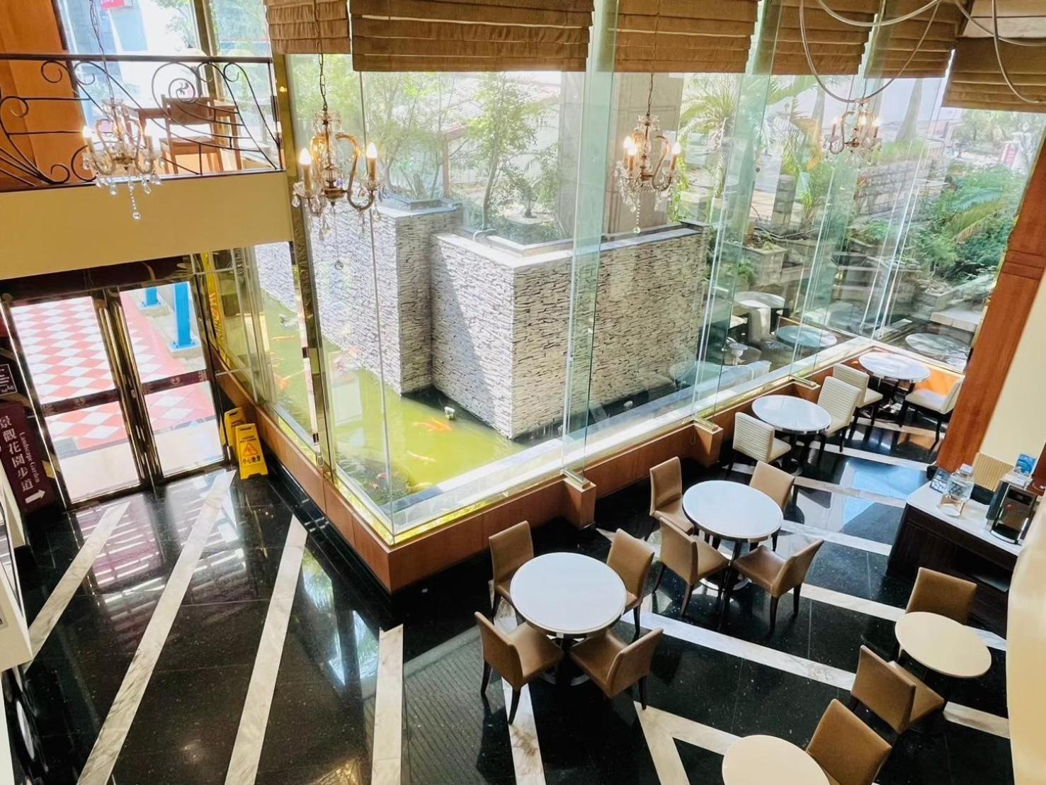 Hualien Charming City Hotel Buitenkant foto