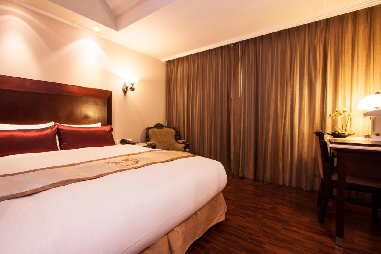 Hualien Charming City Hotel Buitenkant foto