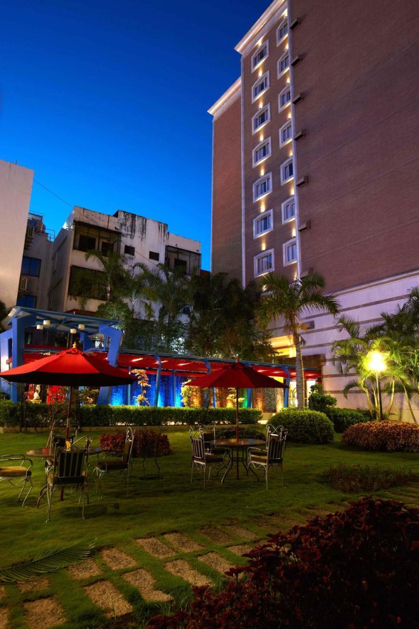 Hualien Charming City Hotel Buitenkant foto