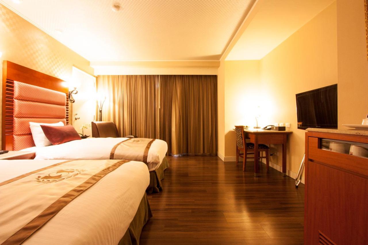 Hualien Charming City Hotel Buitenkant foto