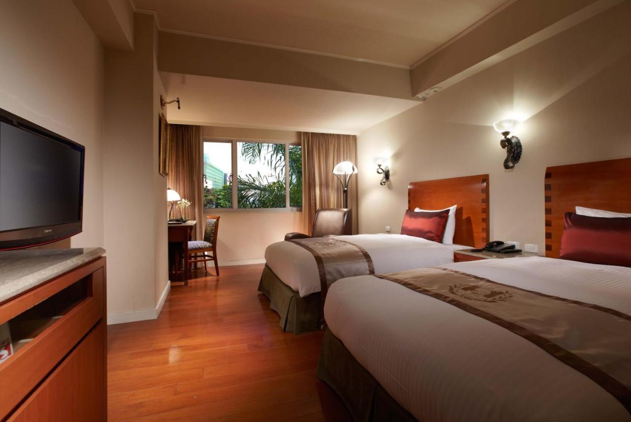 Hualien Charming City Hotel Buitenkant foto