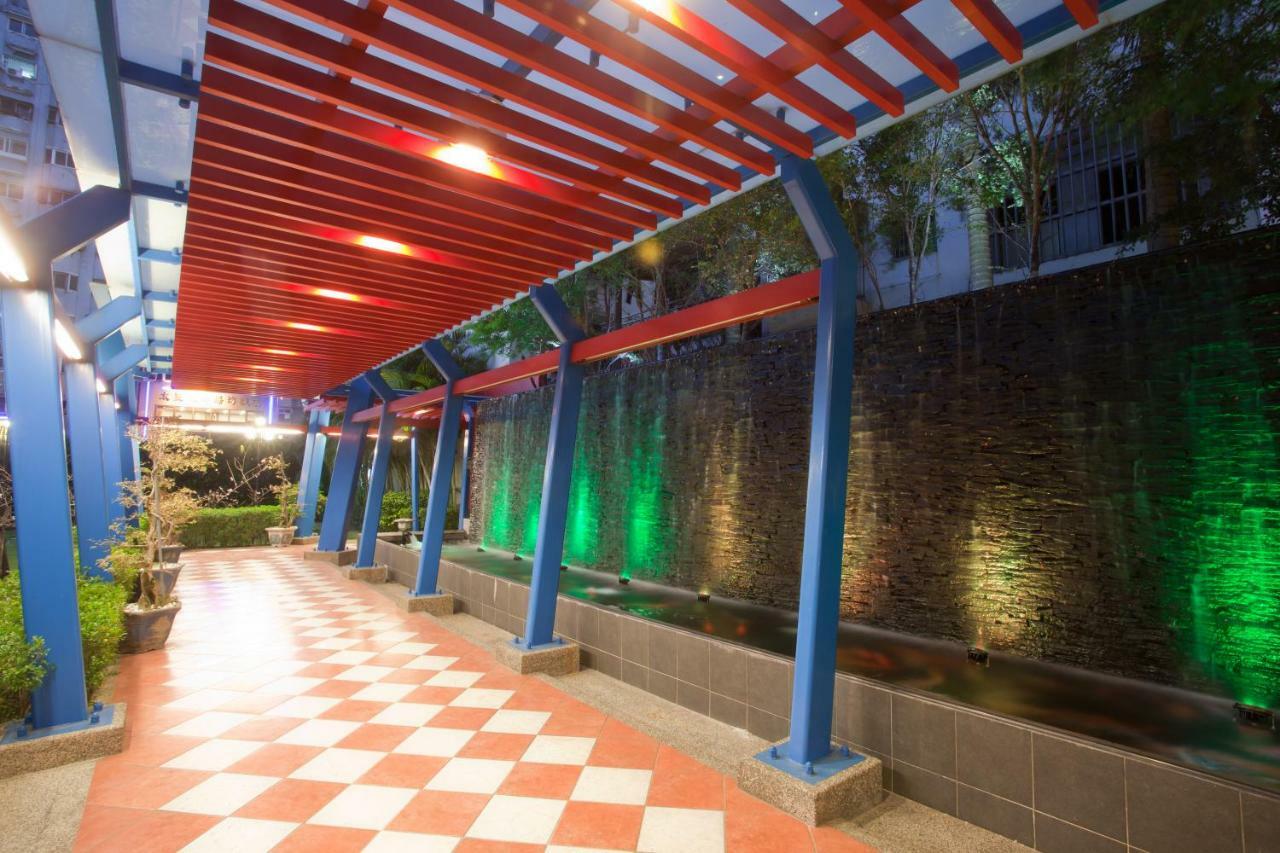 Hualien Charming City Hotel Buitenkant foto