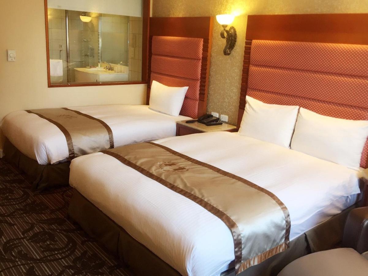 Hualien Charming City Hotel Buitenkant foto